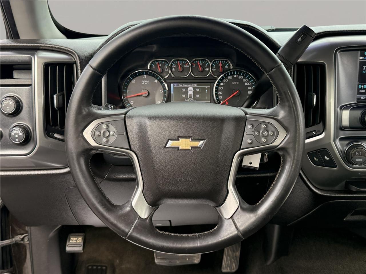 Chevrolet Silverado 1500 4WD Ext Cab 143.5" LT w/1LT 2018