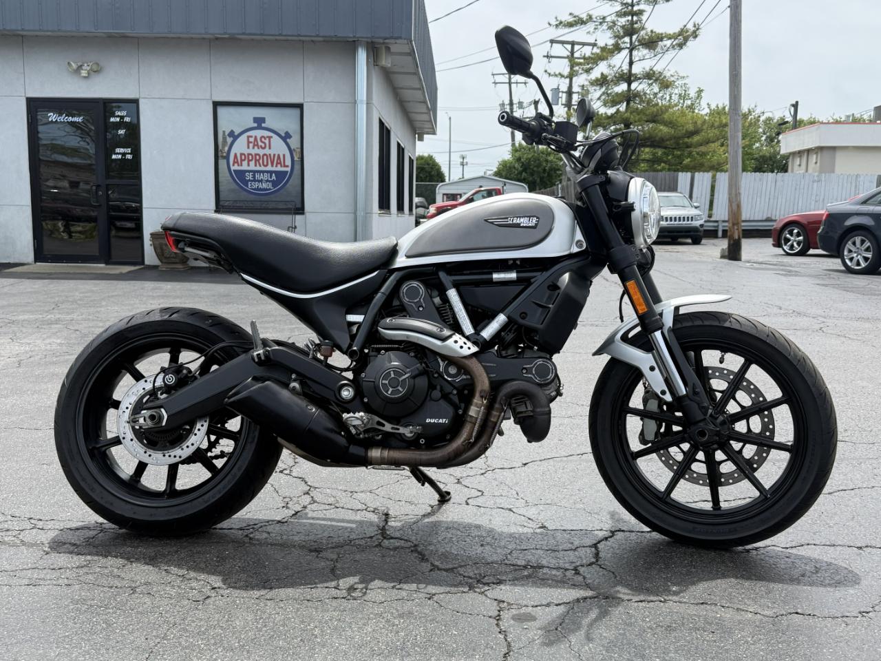 Ducati Scrambler 800  2017