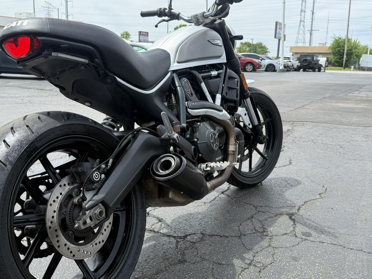 Ducati Scrambler 800  2017