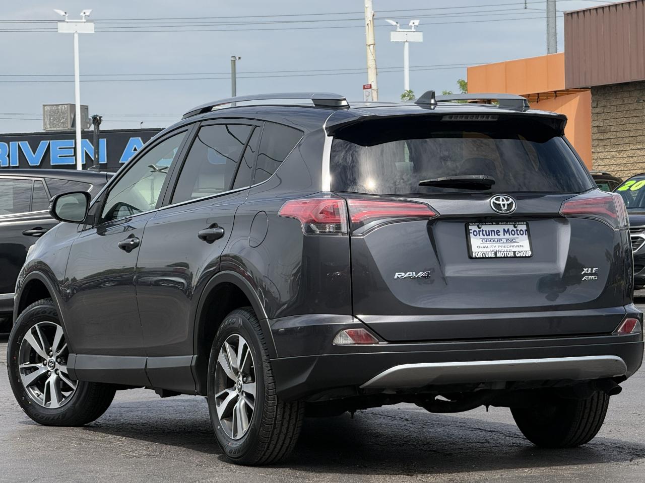 Toyota RAV4 XLE AWD 2018