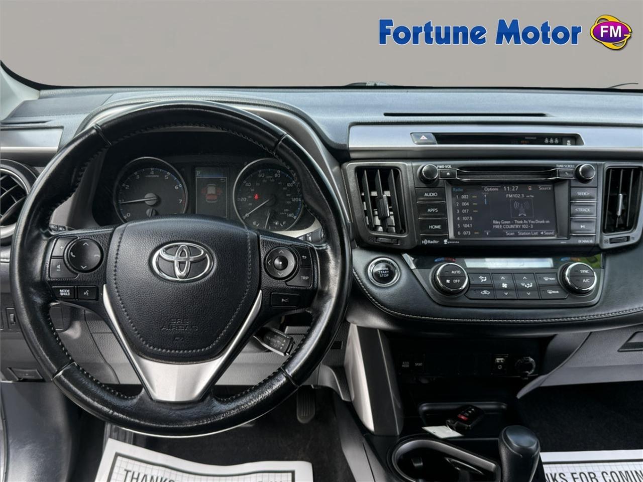 Toyota RAV4 XLE AWD 2018