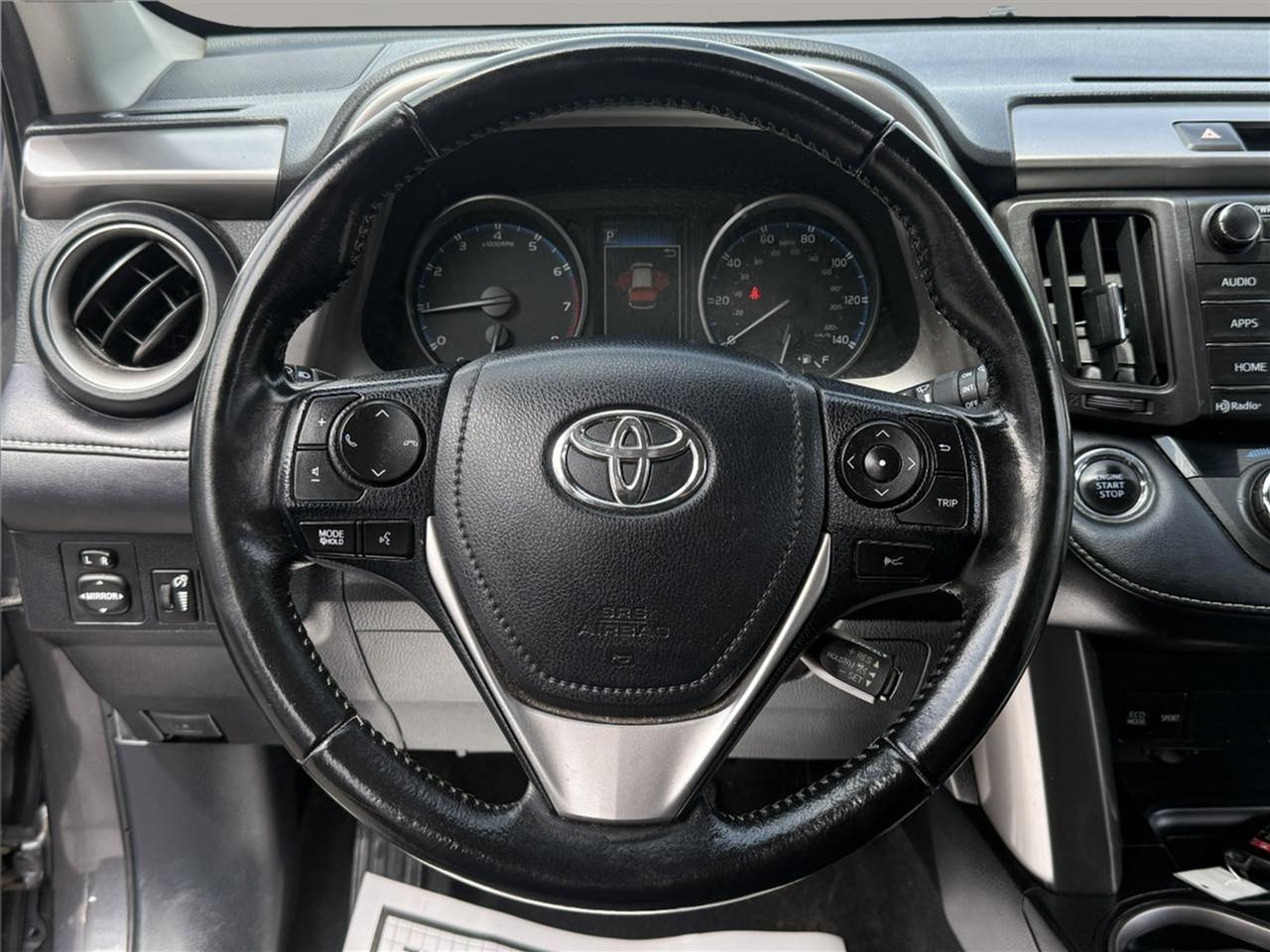 Toyota RAV4 XLE AWD 2018