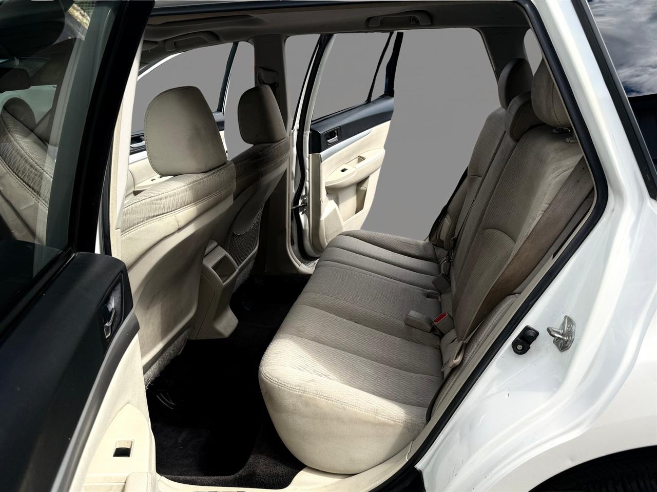 Subaru Outback 4dr Wgn H4 Auto 2.5i Prem Wth/HK Aud/Pwr Moon 2010