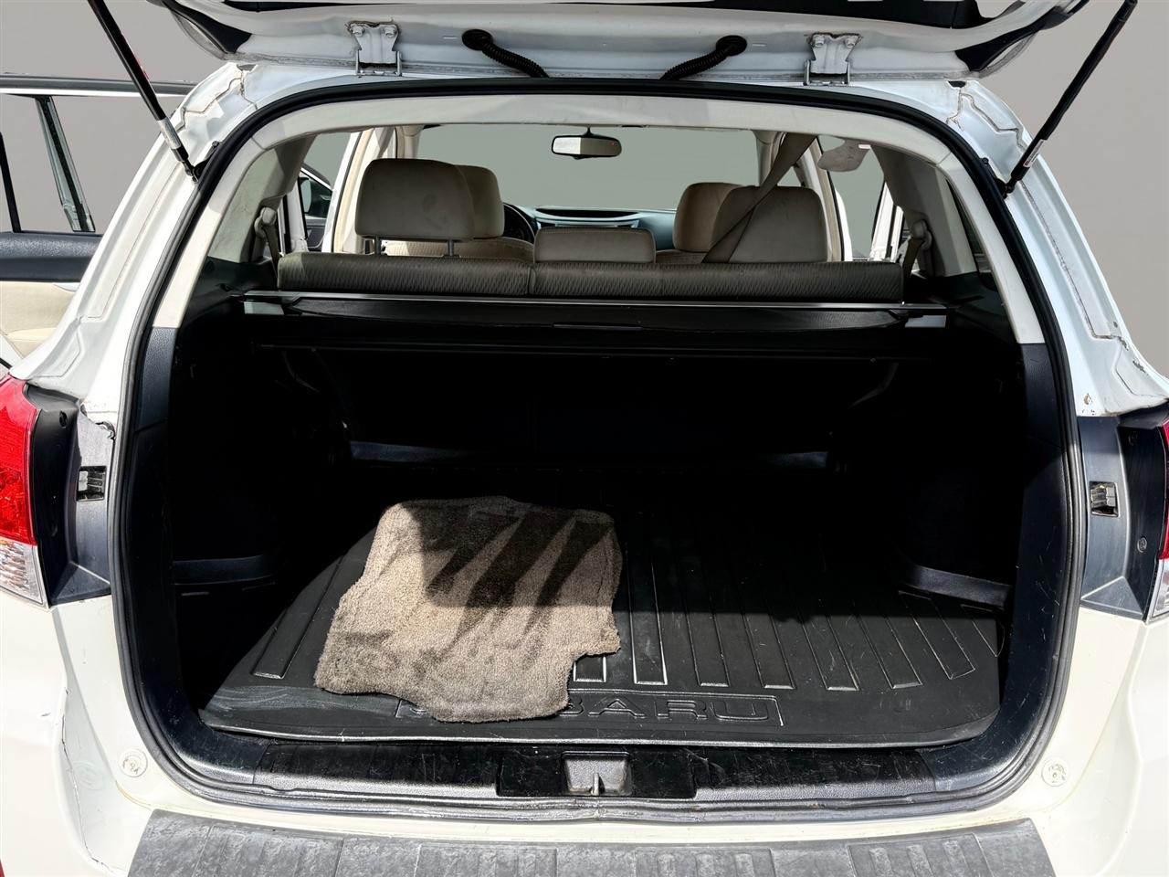 Subaru Outback 4dr Wgn H4 Auto 2.5i Prem Wth/HK Aud/Pwr Moon 2010