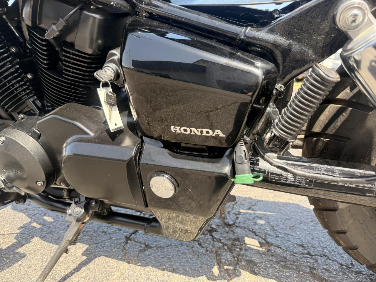 Honda VT750C (Shadow Aero)  2024