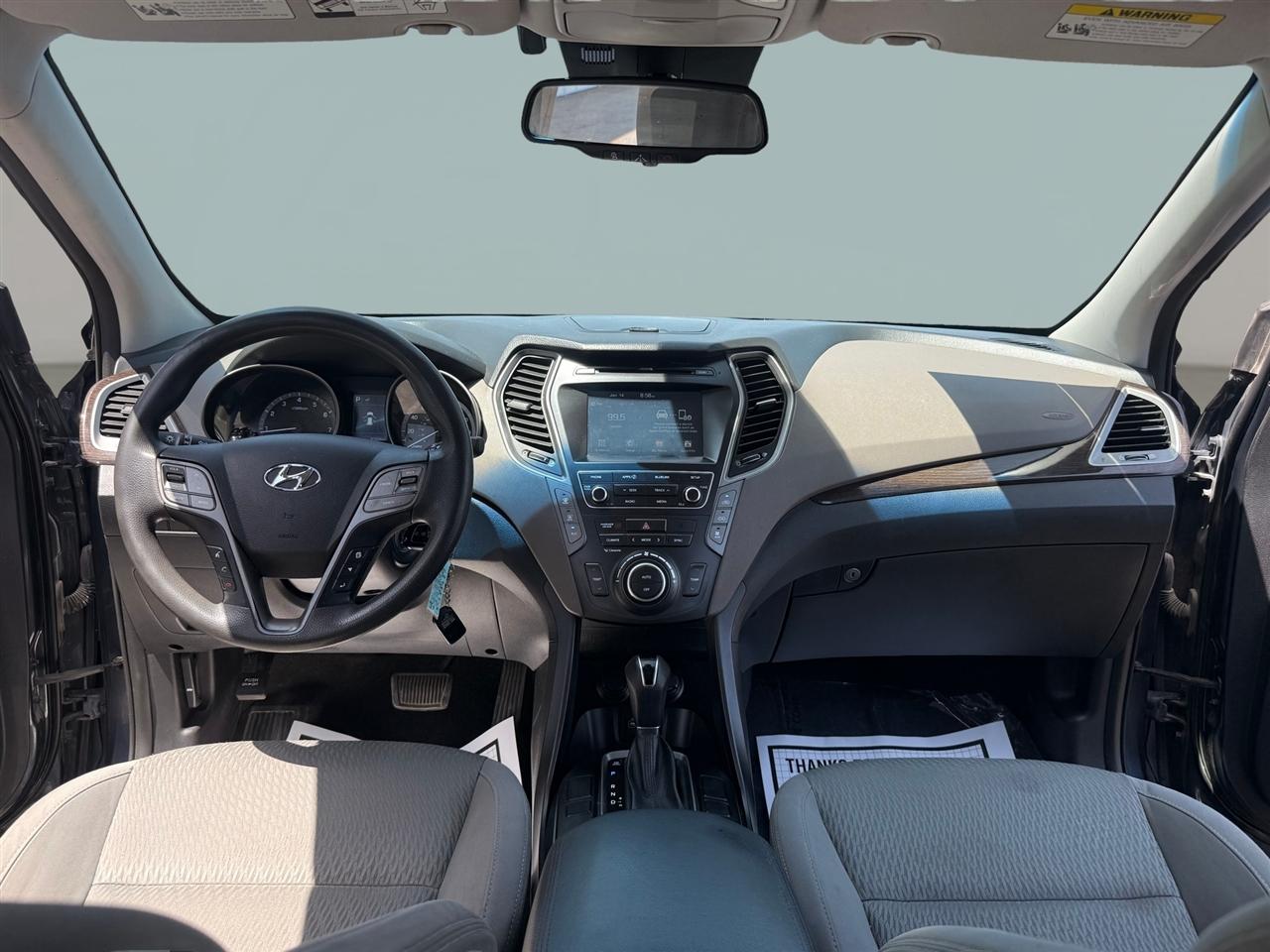 Hyundai Santa Fe SE 3.3L Auto AWD 2017