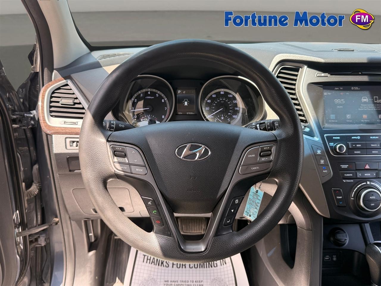 Hyundai Santa Fe SE 3.3L Auto AWD 2017