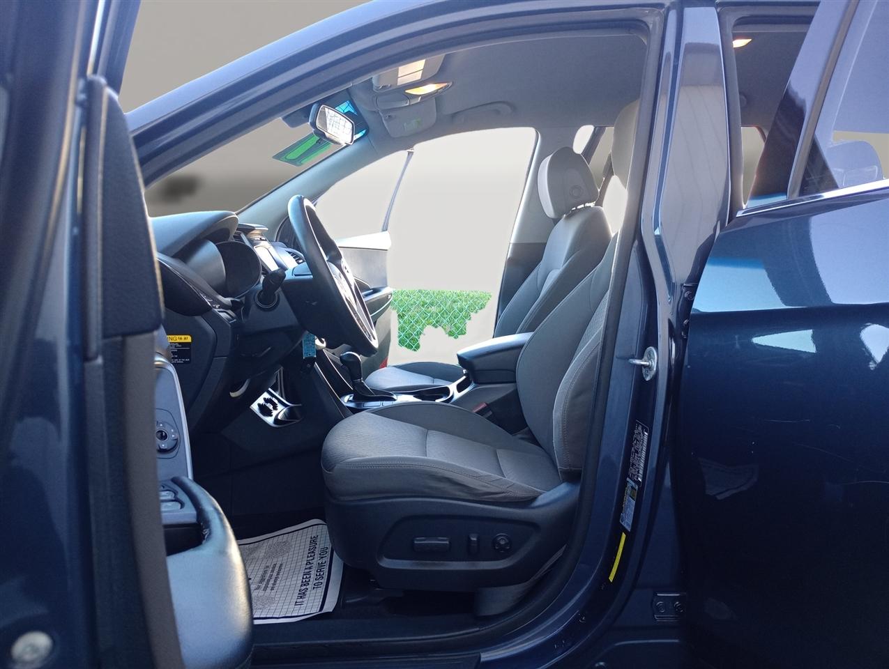 Hyundai Santa Fe SE 3.3L Auto AWD 2017