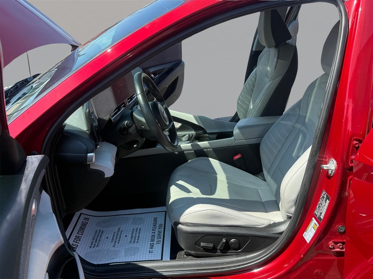 Hyundai Elantra Hybrid Limited DCT 2023