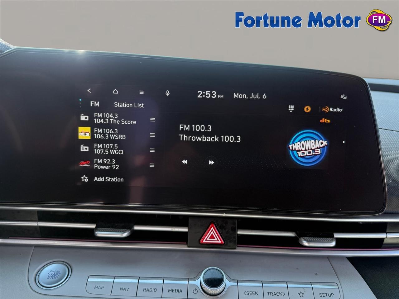 Hyundai Elantra Hybrid Limited DCT 2023