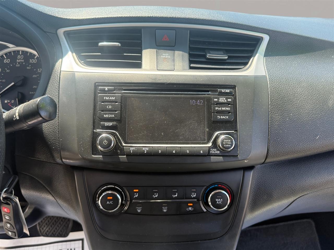 Nissan Sentra S CVT 2018