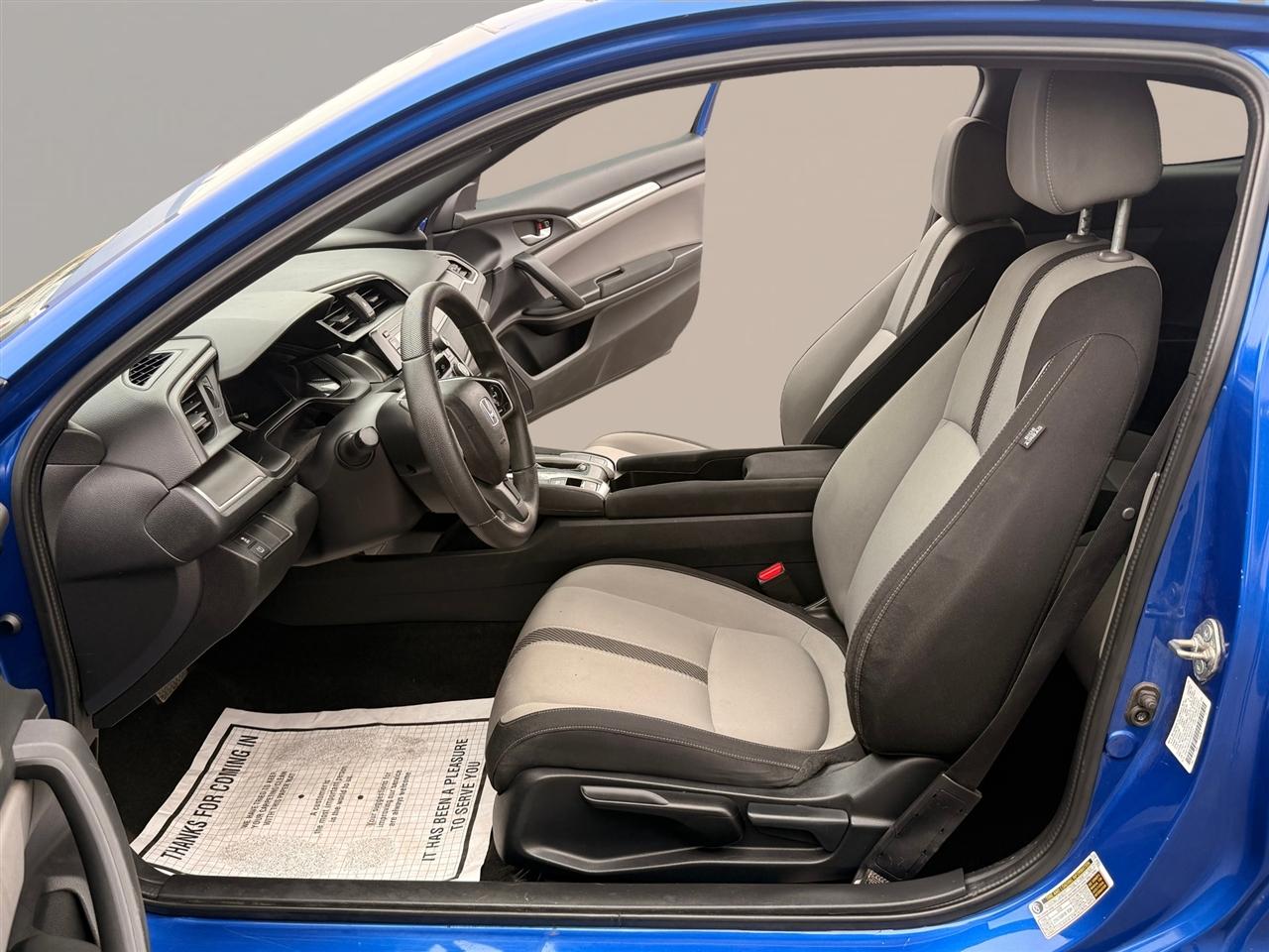 Honda Civic Coupe LX CVT 2017