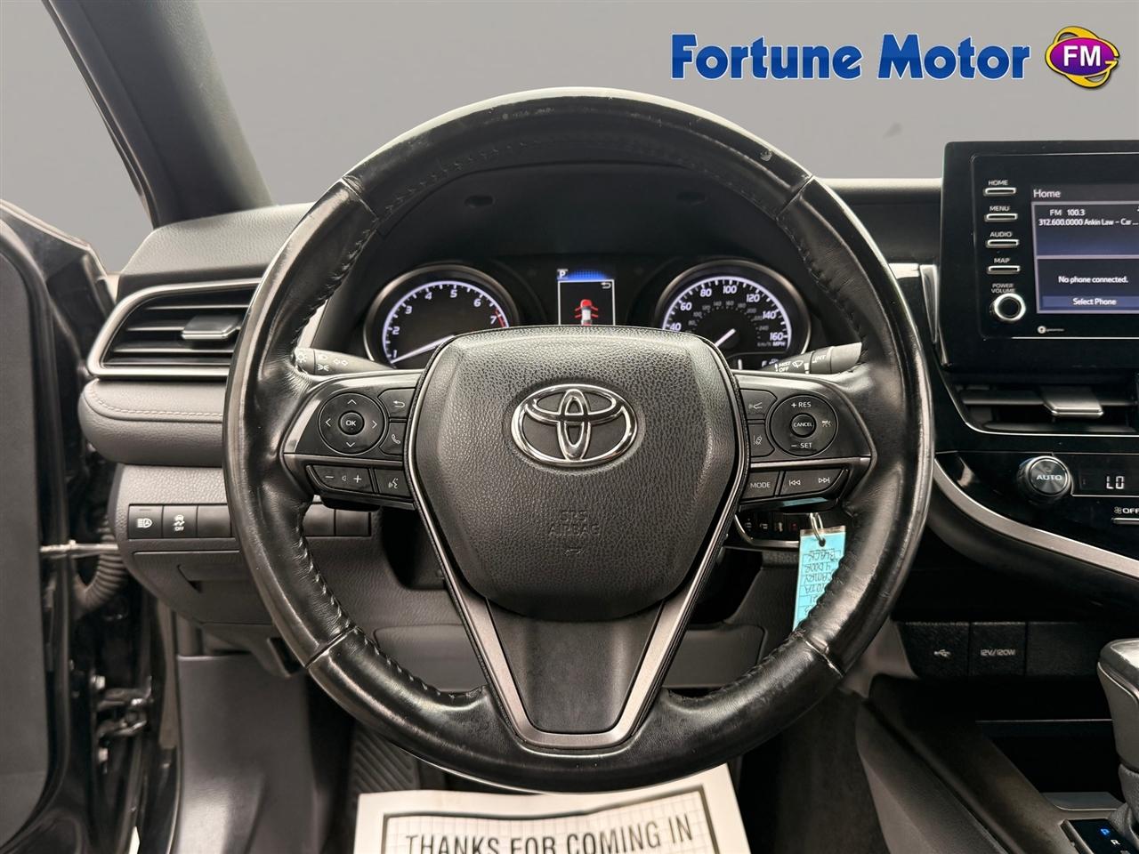 Toyota Camry SE Auto (Natl) 2021