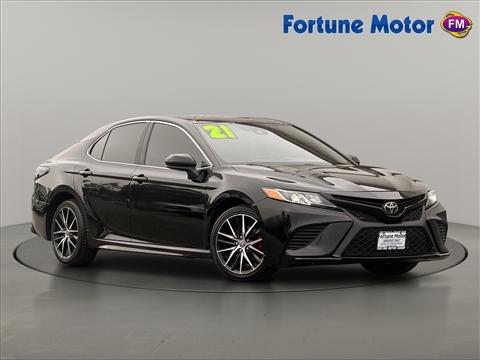 2021 Toyota Camry SE Auto (Natl)