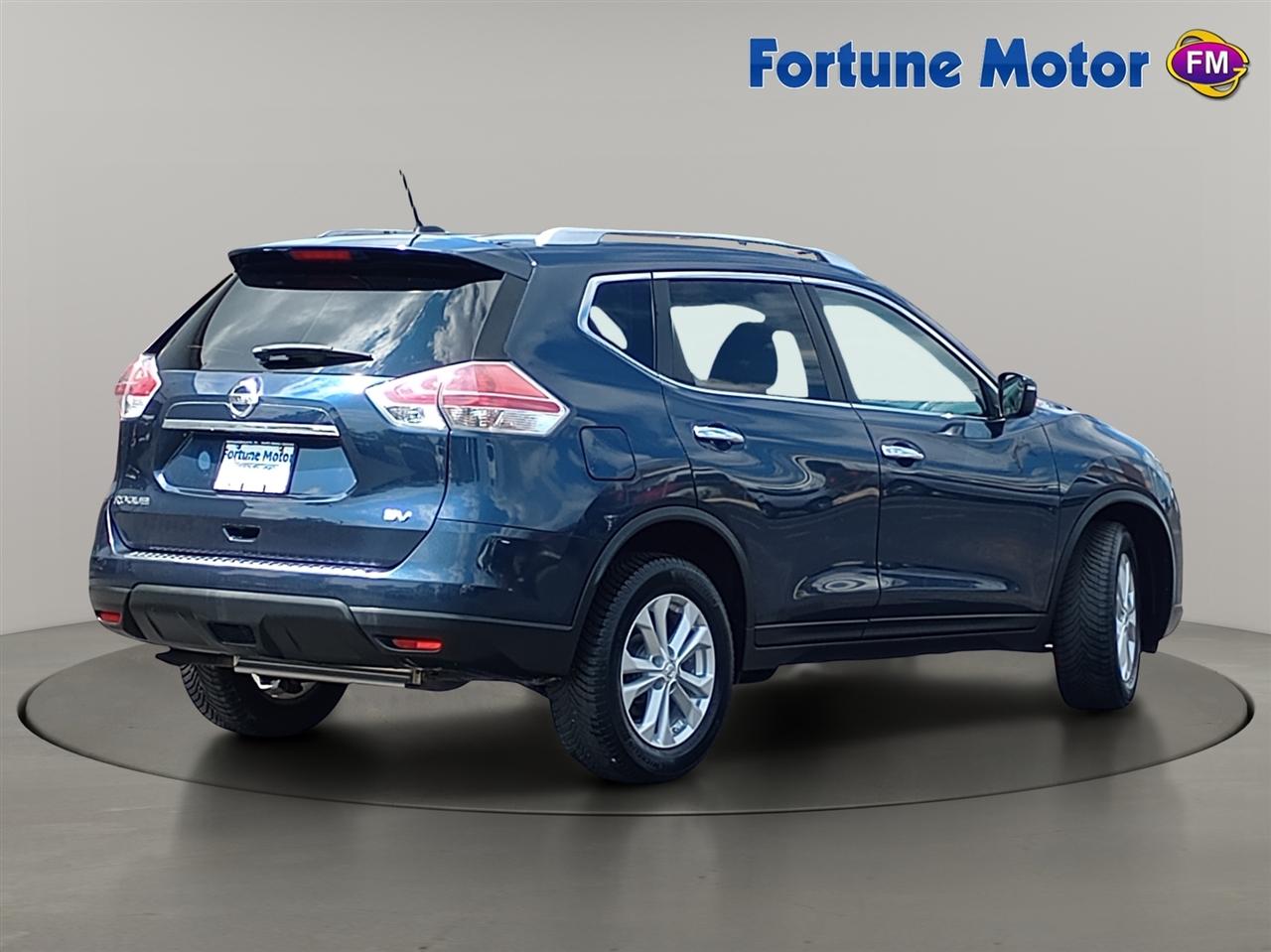Nissan Rogue FWD 4dr SV 2015