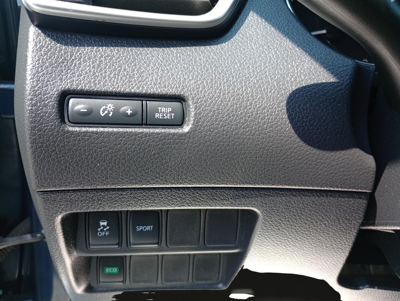Nissan Rogue FWD 4dr SV 2015