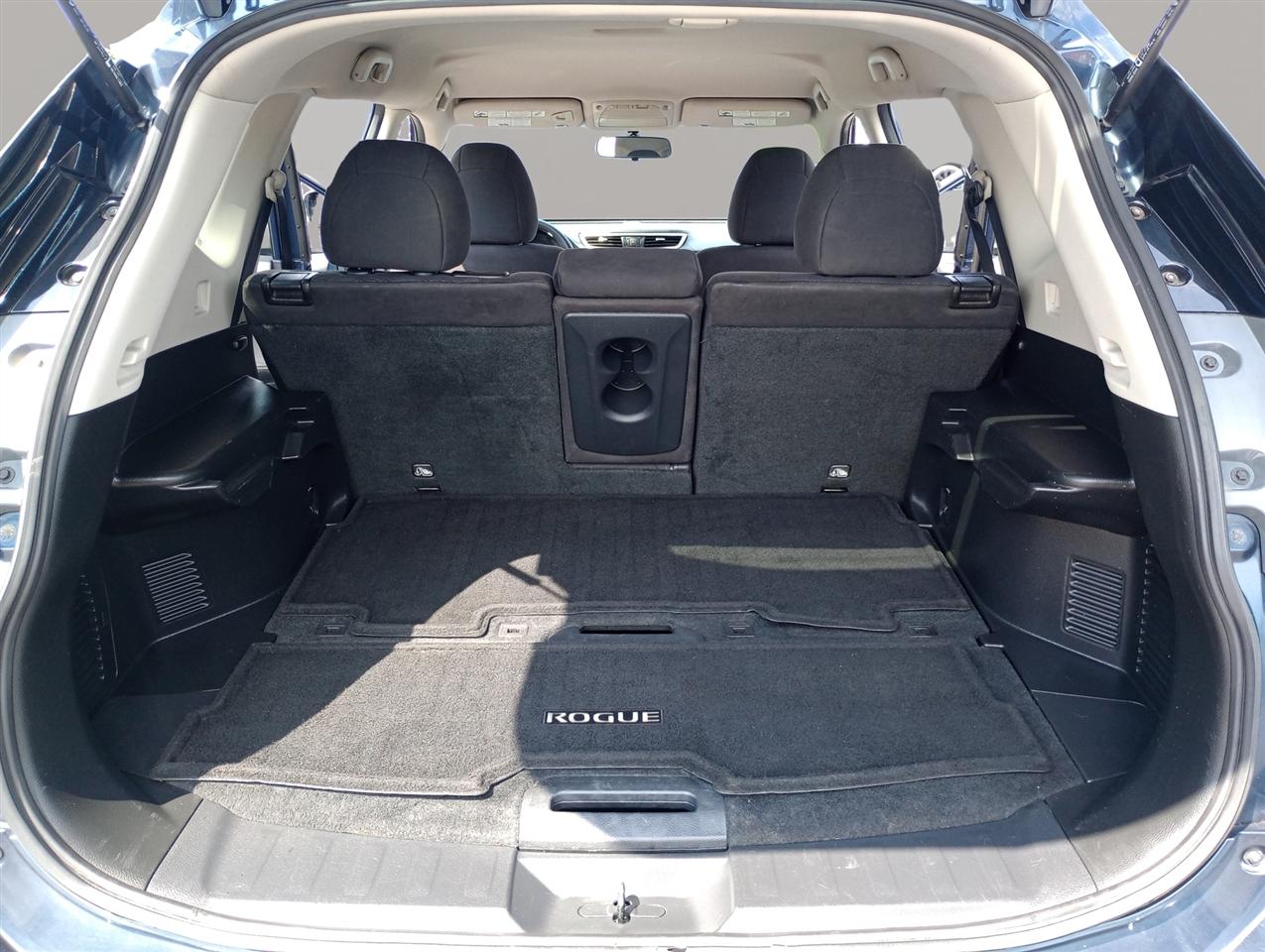 Nissan Rogue FWD 4dr SV 2015