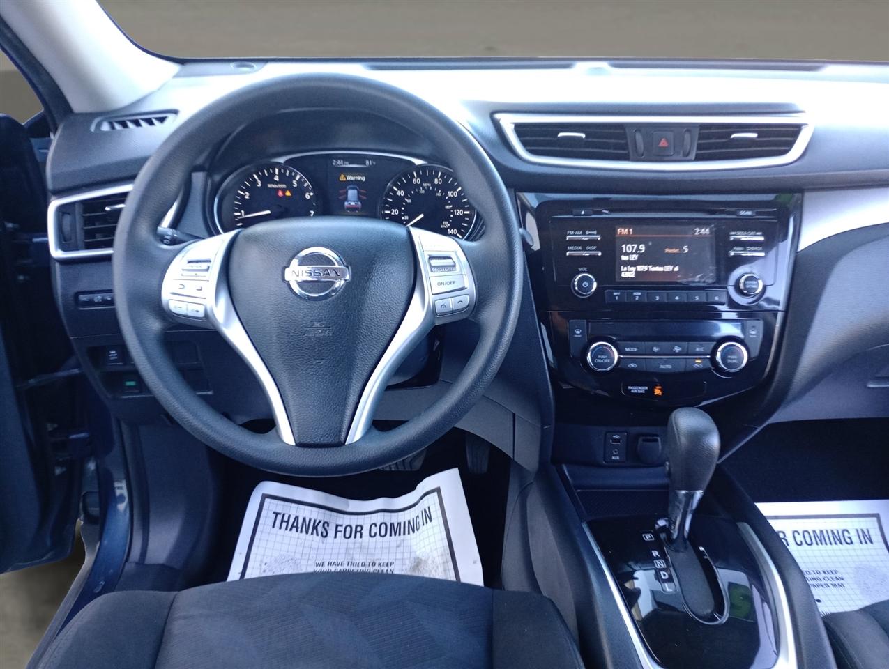 Nissan Rogue FWD 4dr SV 2015