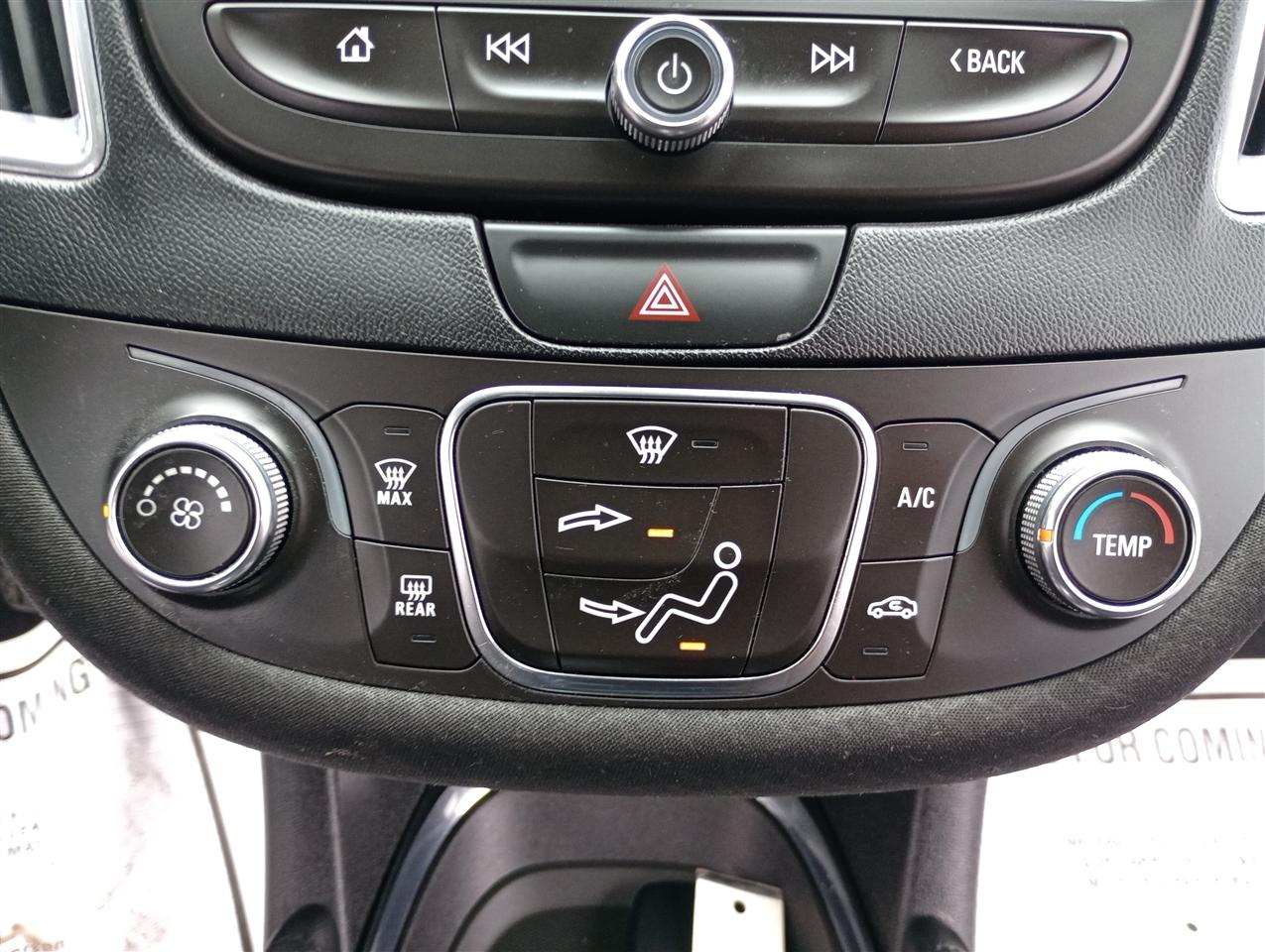 Chevrolet Malibu 4dr Sdn LT w/1LT 2016