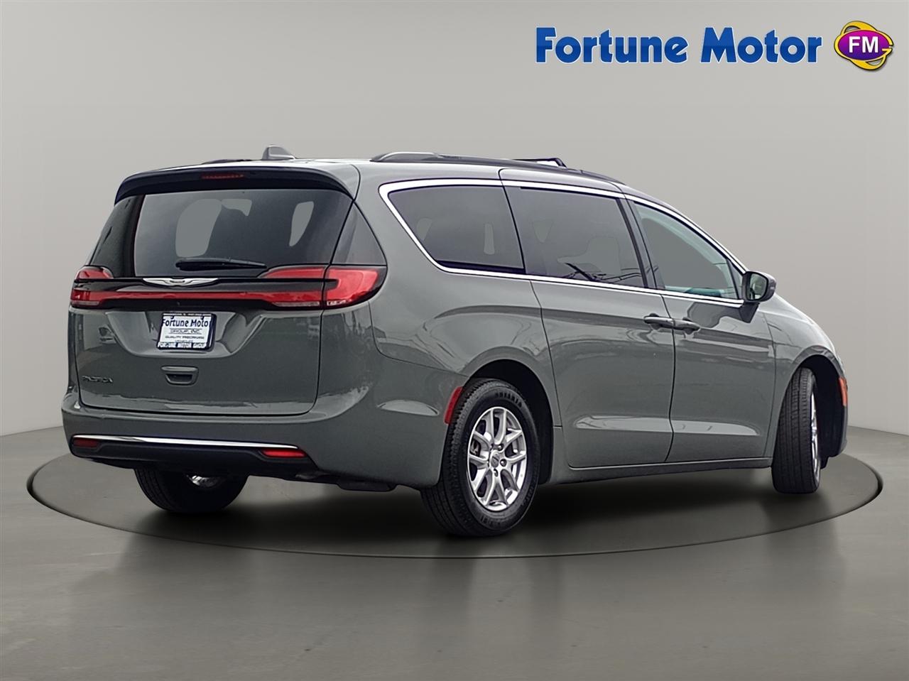 Chrysler Pacifica Touring L FWD 2022