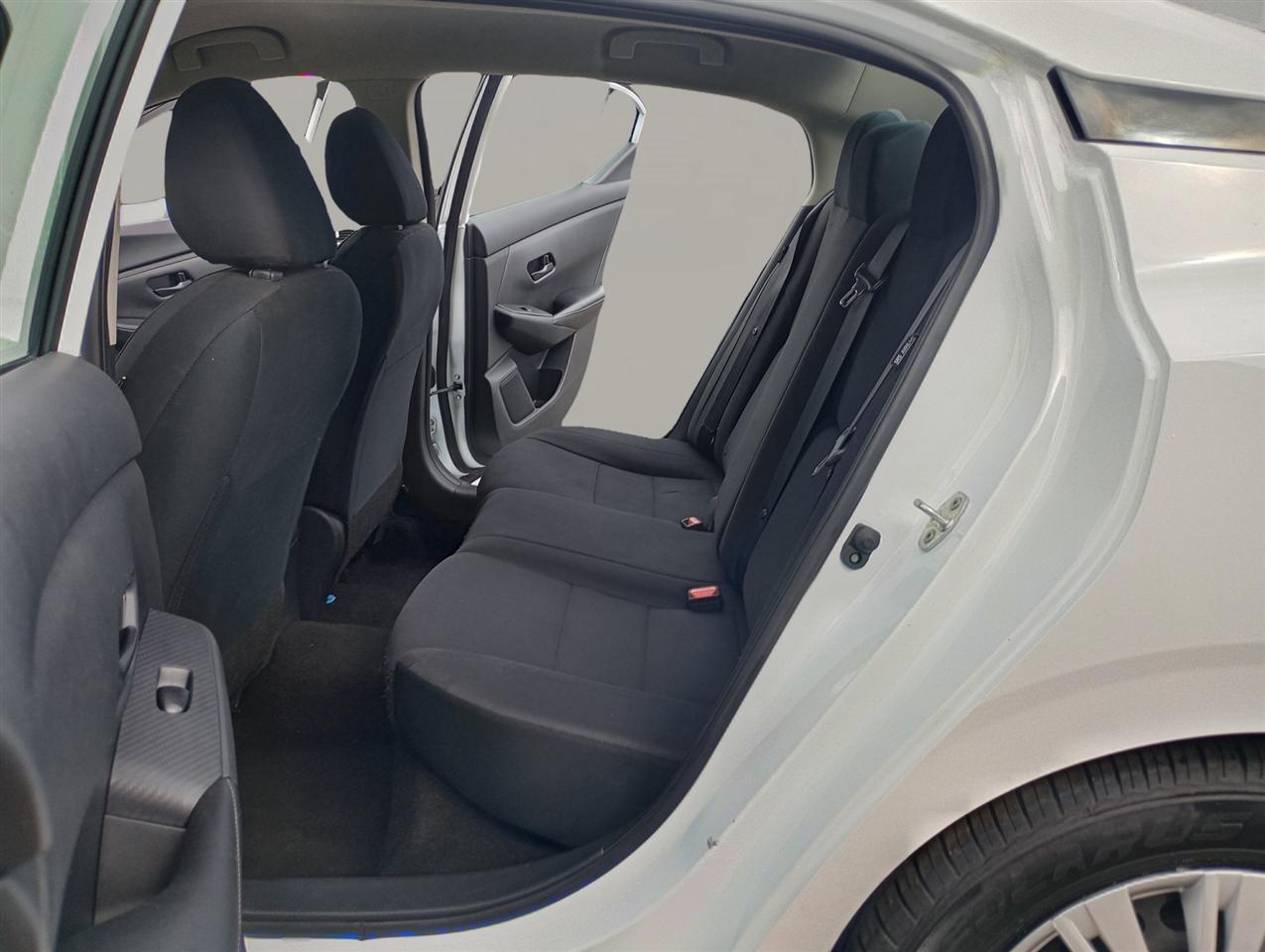 Nissan Sentra S CVT 2024