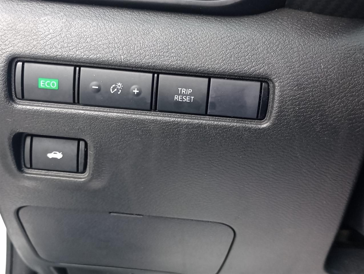 Nissan Sentra S CVT 2024