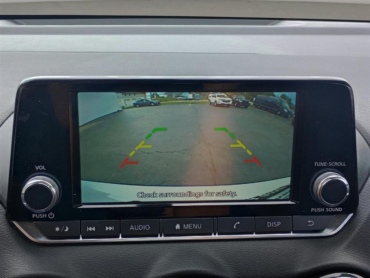 Nissan Sentra S CVT 2024