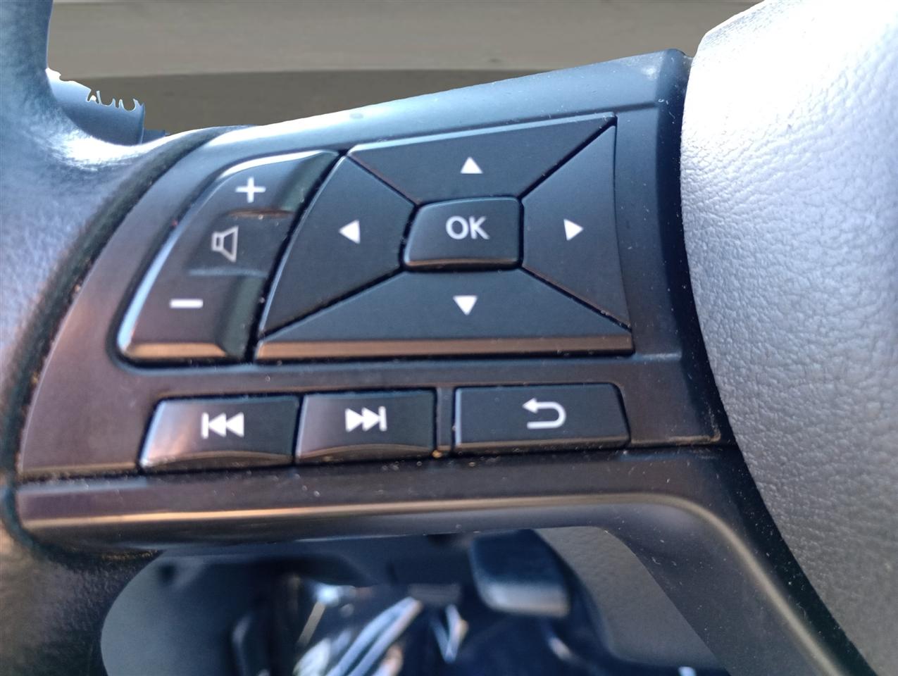 Nissan Sentra S CVT 2024