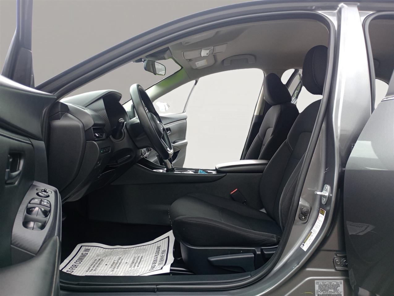 Nissan Sentra S CVT 2024
