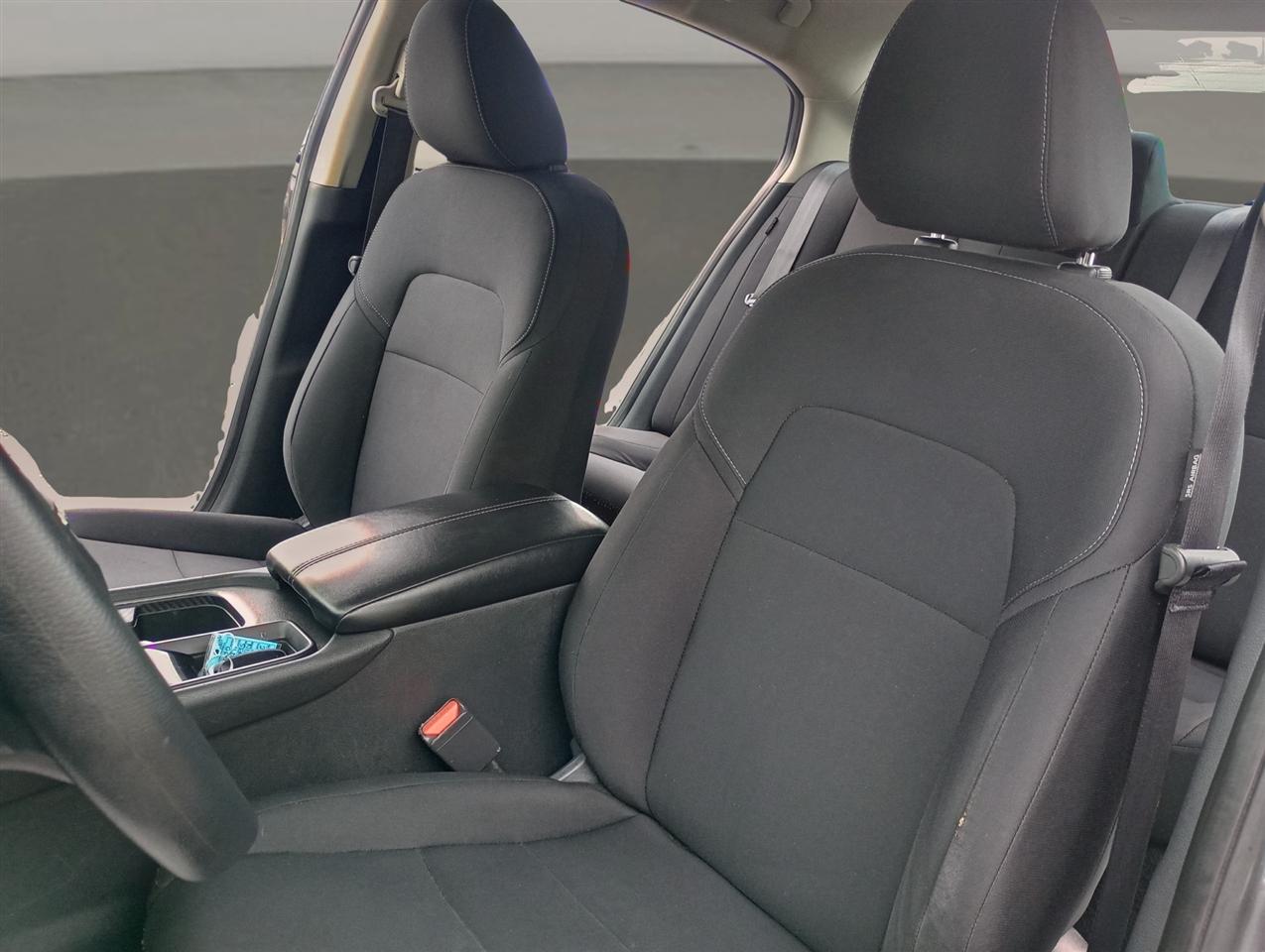 Nissan Sentra S CVT 2024