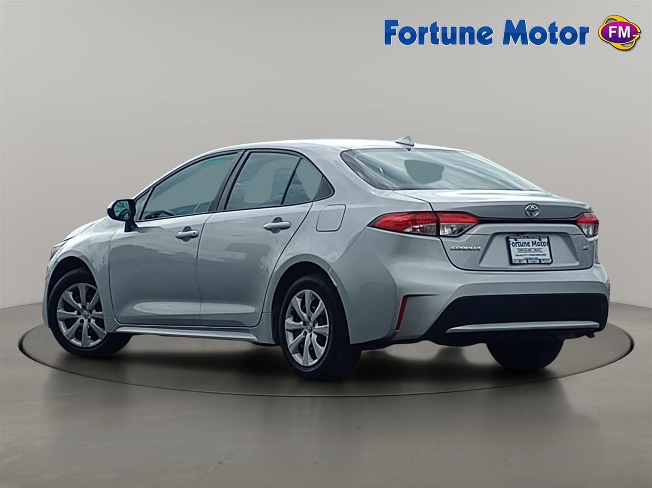 Toyota Corolla LE CVT (Natl) 2022