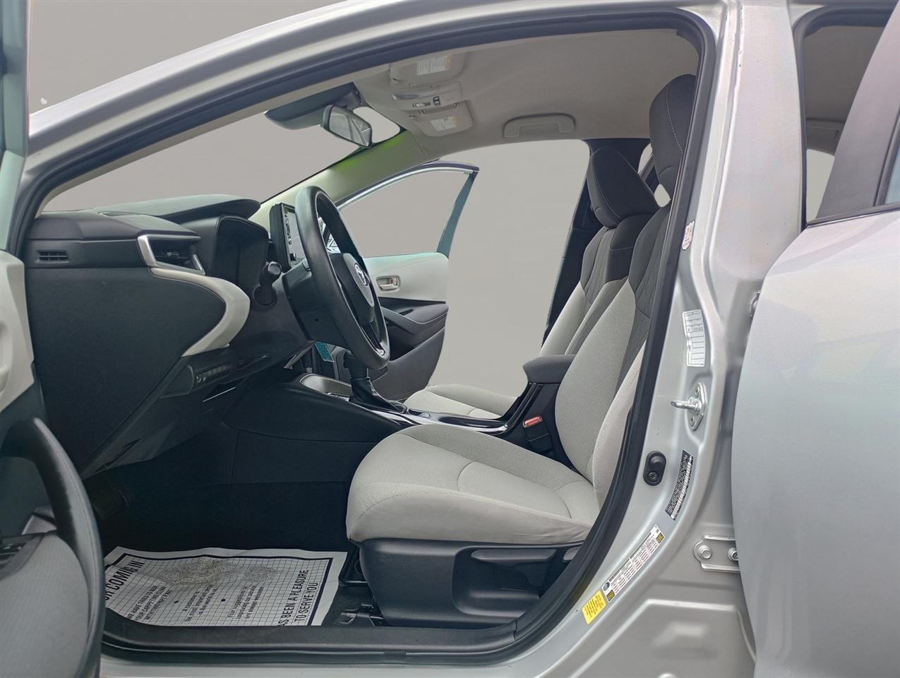 Toyota Corolla LE CVT (Natl) 2022