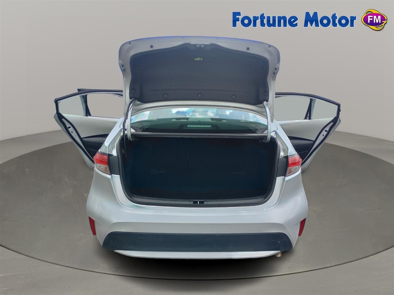 Toyota Corolla LE CVT (Natl) 2022