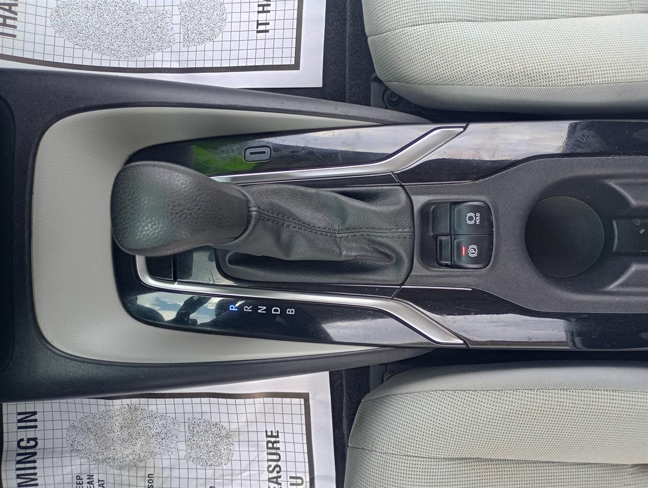 Toyota Corolla LE CVT (Natl) 2022