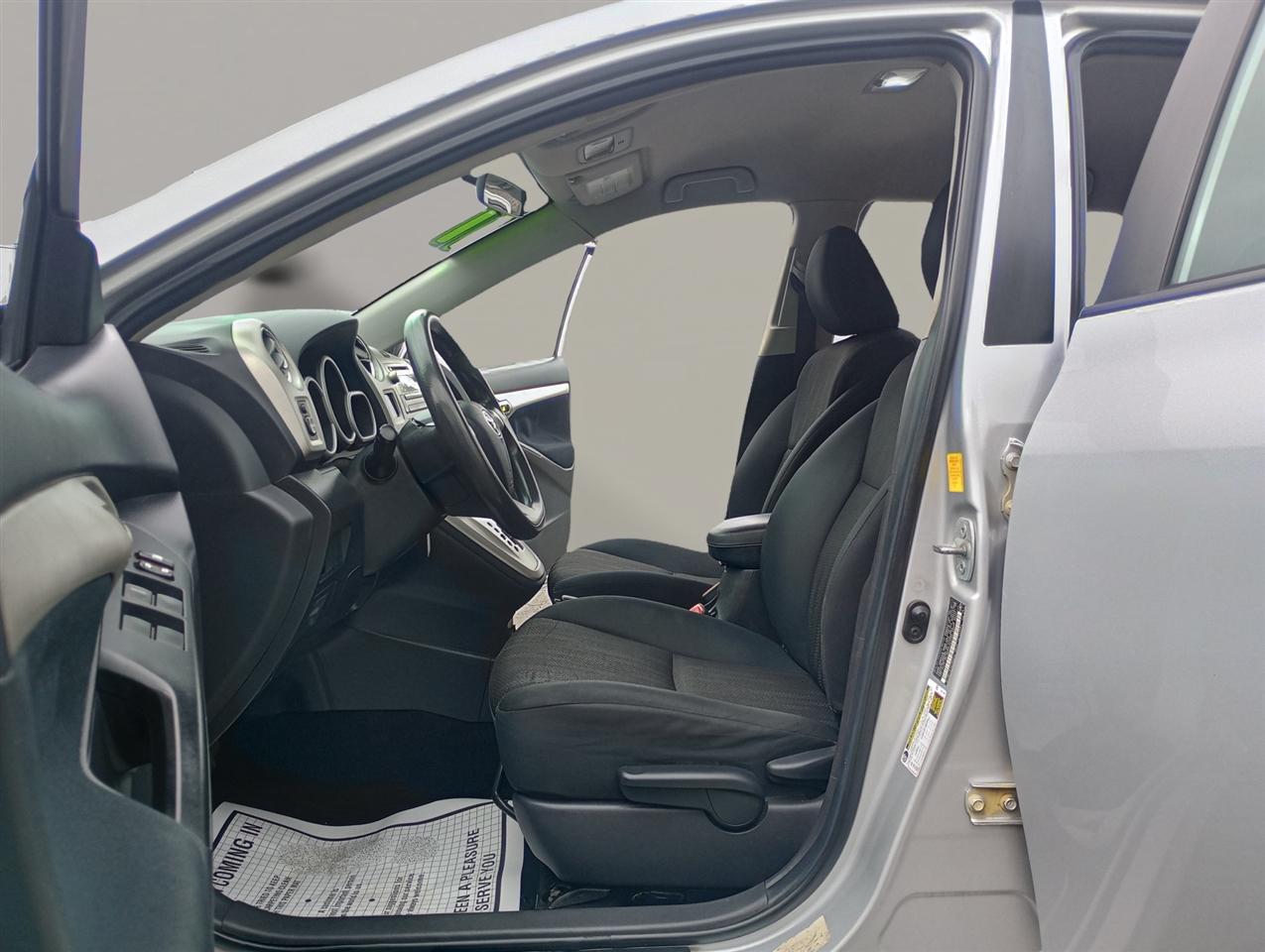 Toyota Matrix 5dr Wgn Man FWD (Natl) 2011