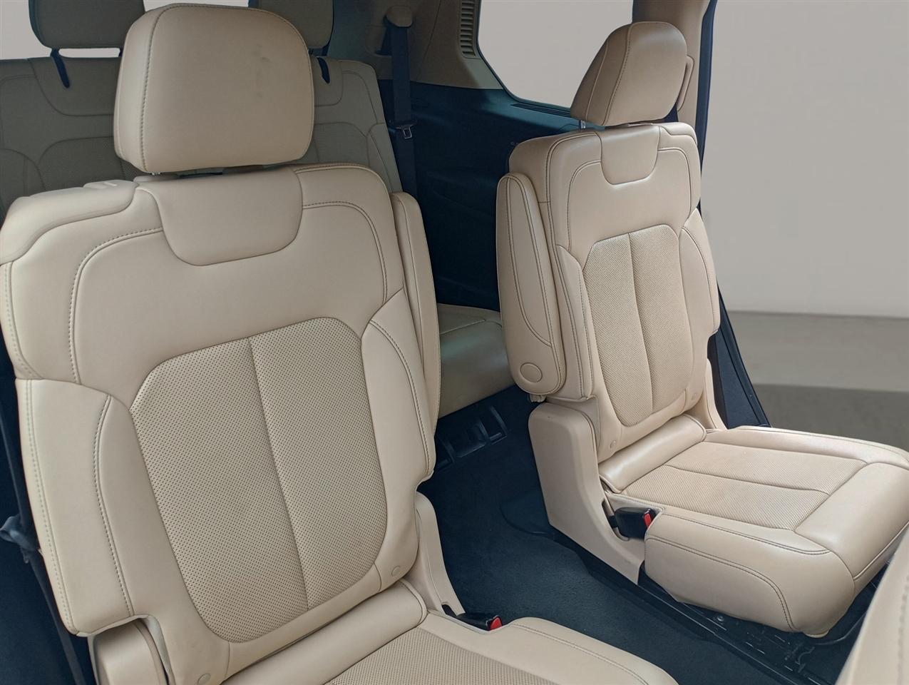 Jeep Grand Cherokee L Limited 4x4 2021
