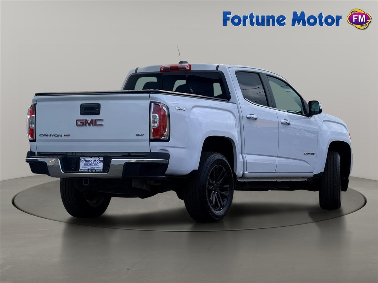 GMC Canyon 4WD Crew Cab 128.3" SLT 2018