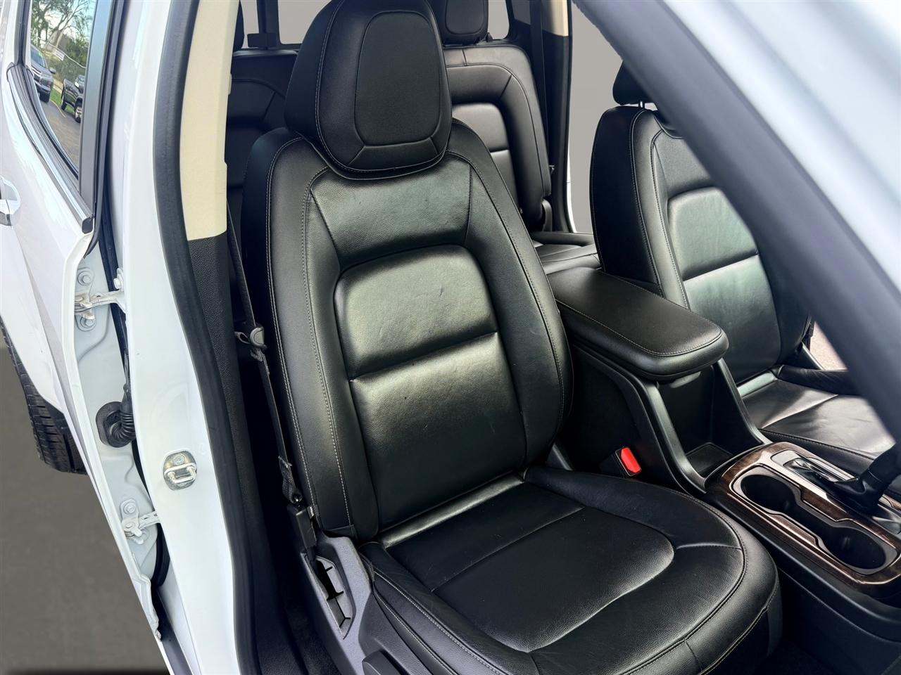 GMC Canyon 4WD Crew Cab 128.3" SLT 2018