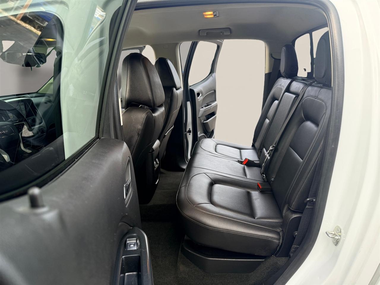 GMC Canyon 4WD Crew Cab 128.3" SLT 2018