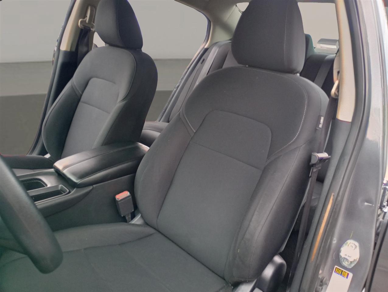 Nissan Sentra S CVT 2024