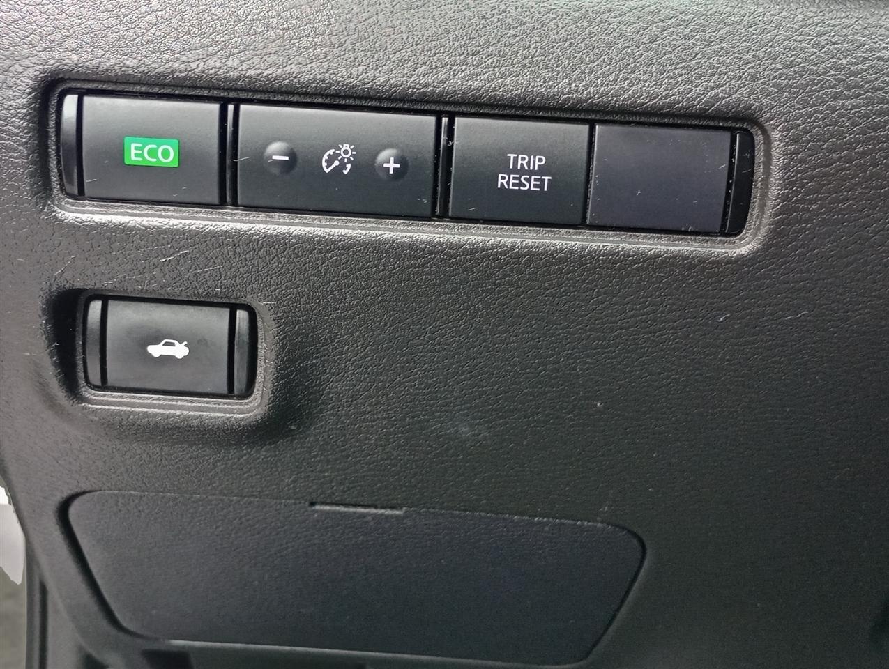 Nissan Sentra S CVT 2024