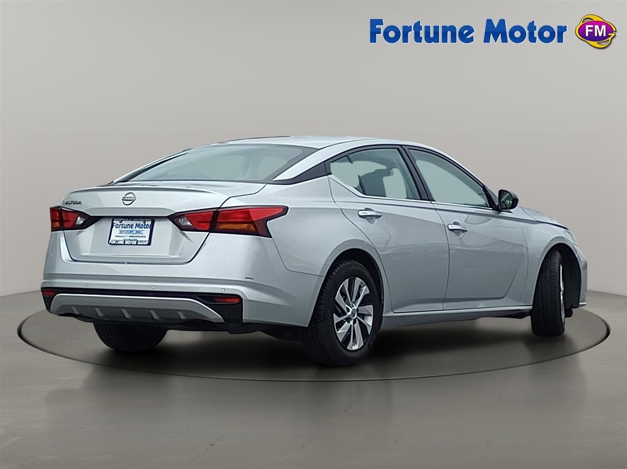 Nissan Altima 2.5 S Sedan 2024