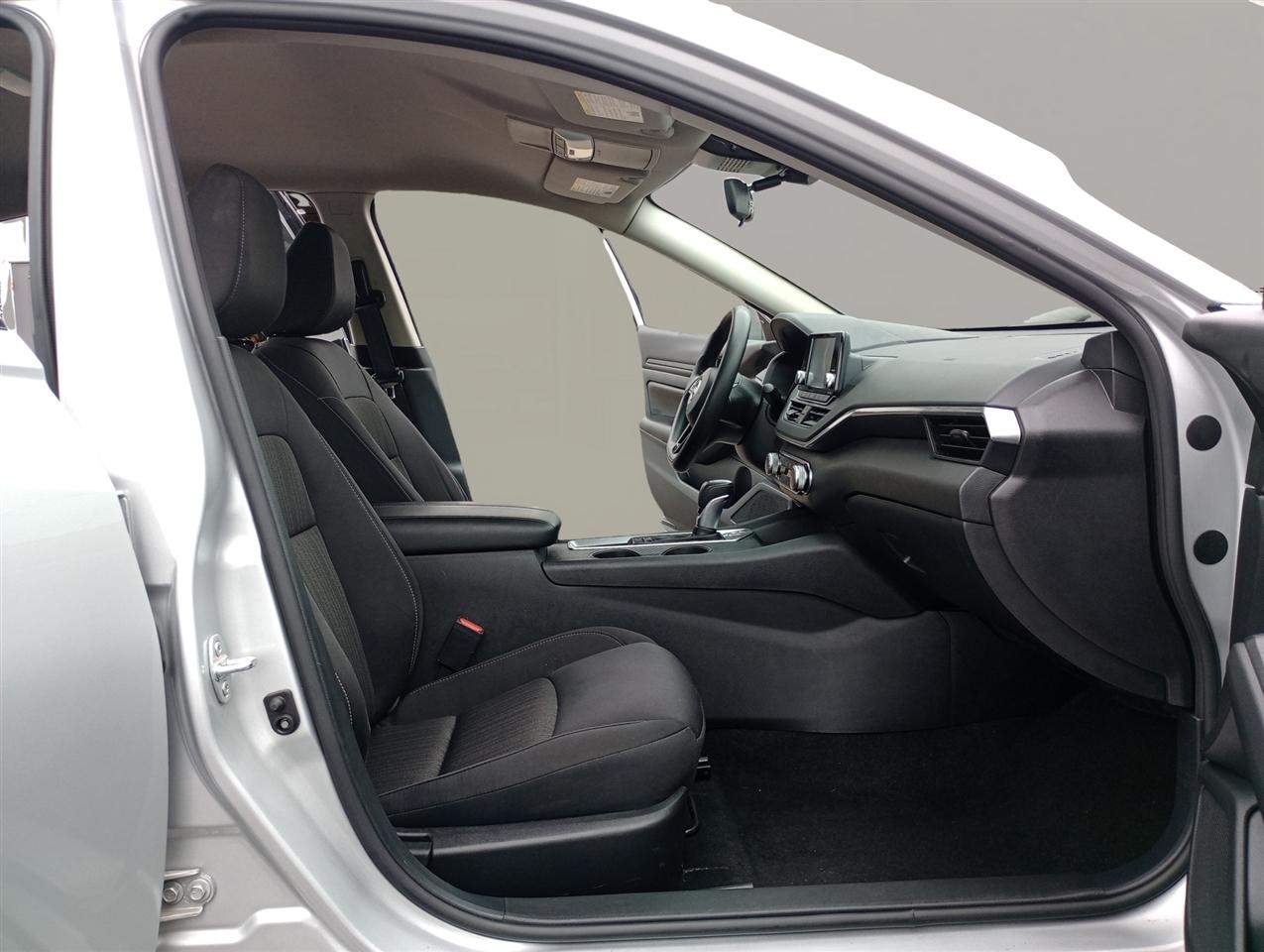 Nissan Altima 2.5 S Sedan 2024
