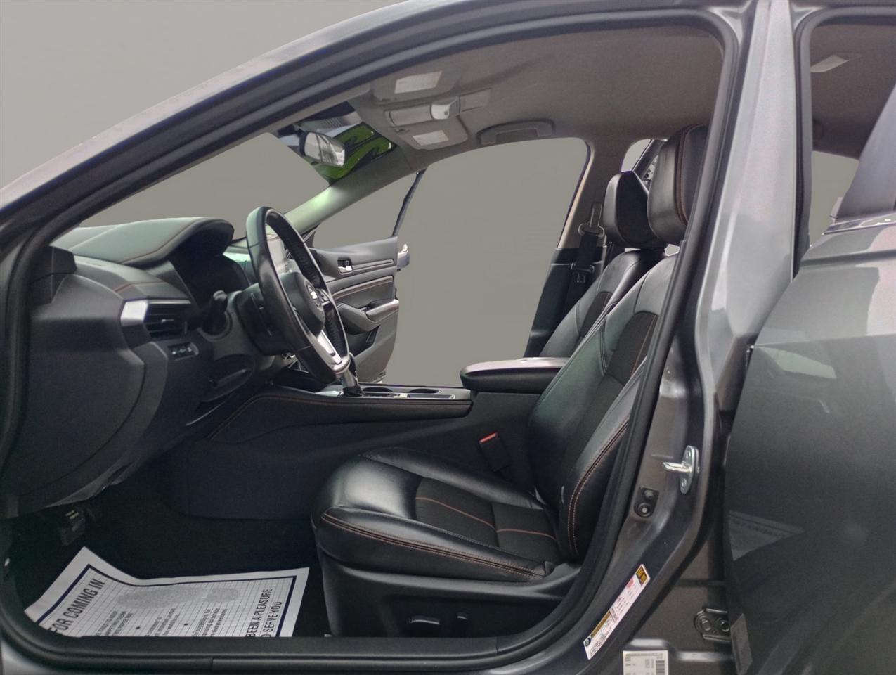 Nissan Altima 2.5 SR Sedan 2022