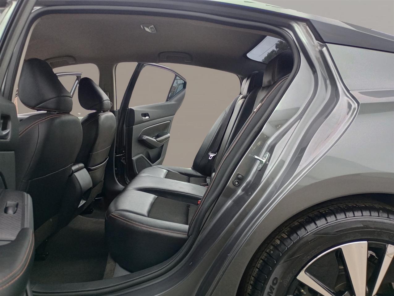 Nissan Altima 2.5 SR Sedan 2022