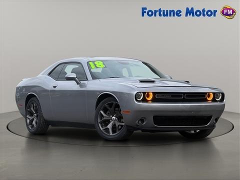 2018 Dodge Challenger SXT Plus RWD