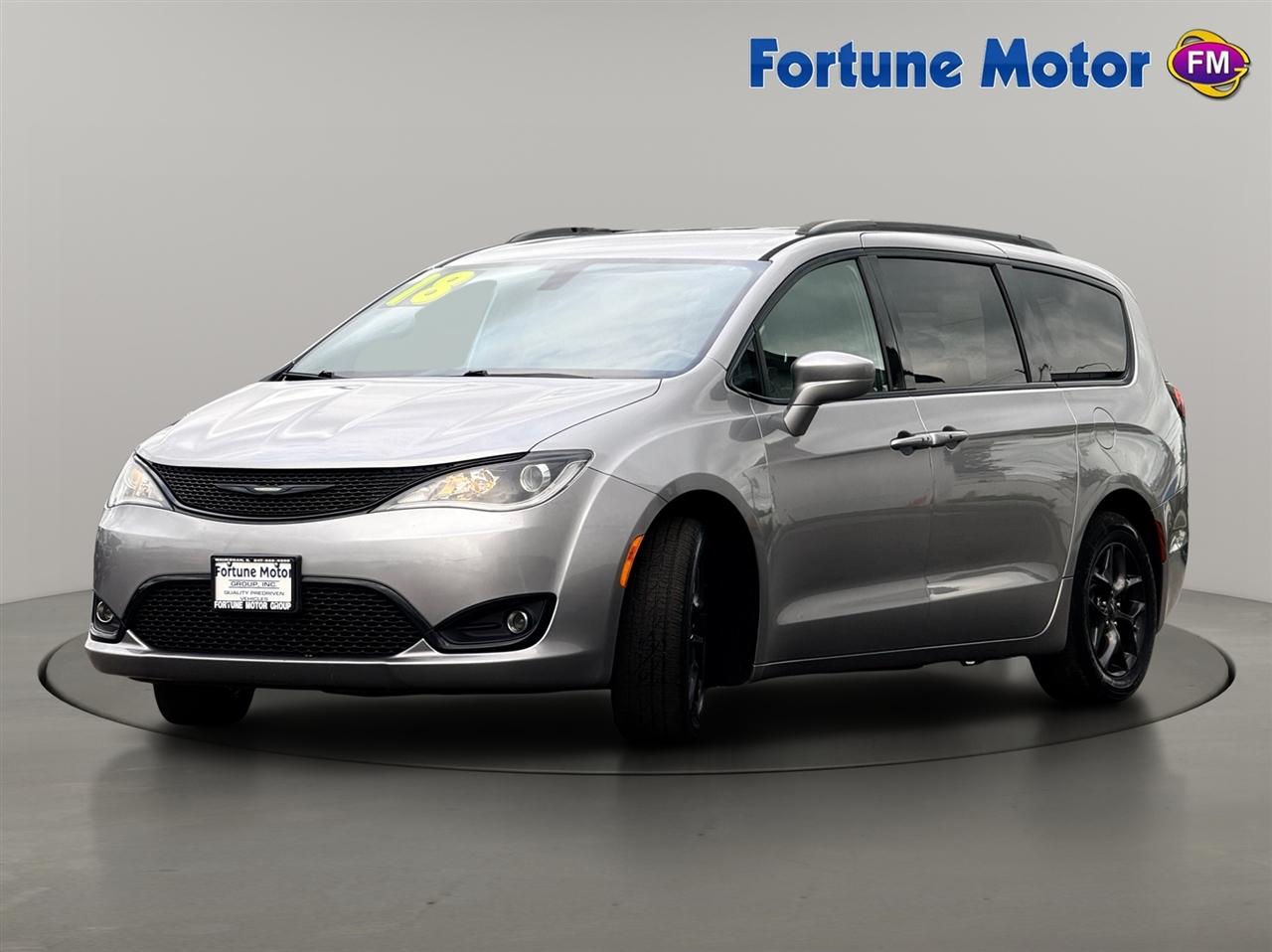Chrysler Pacifica Touring L Plus FWD 2018