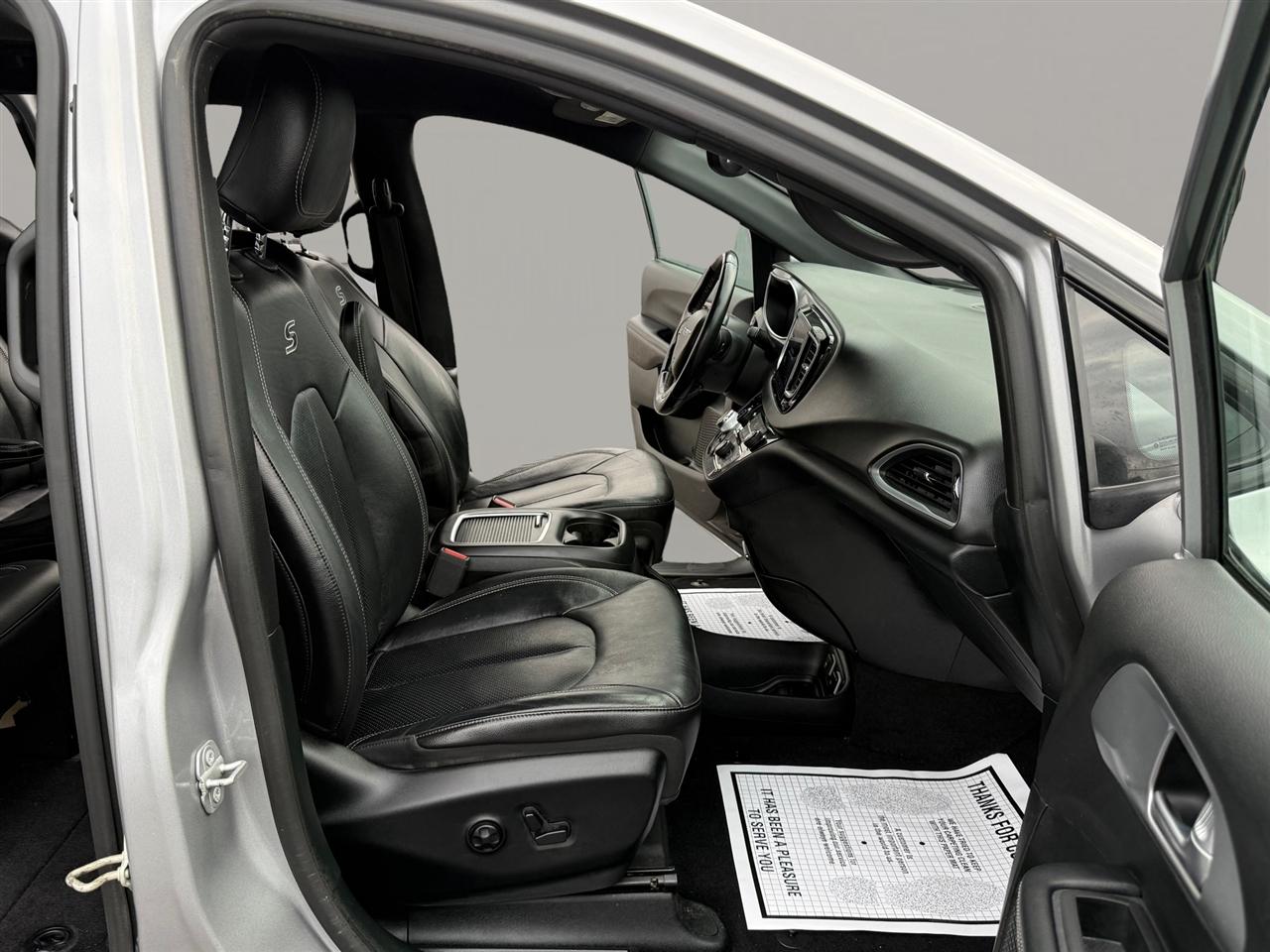 Chrysler Pacifica Touring L Plus FWD 2018