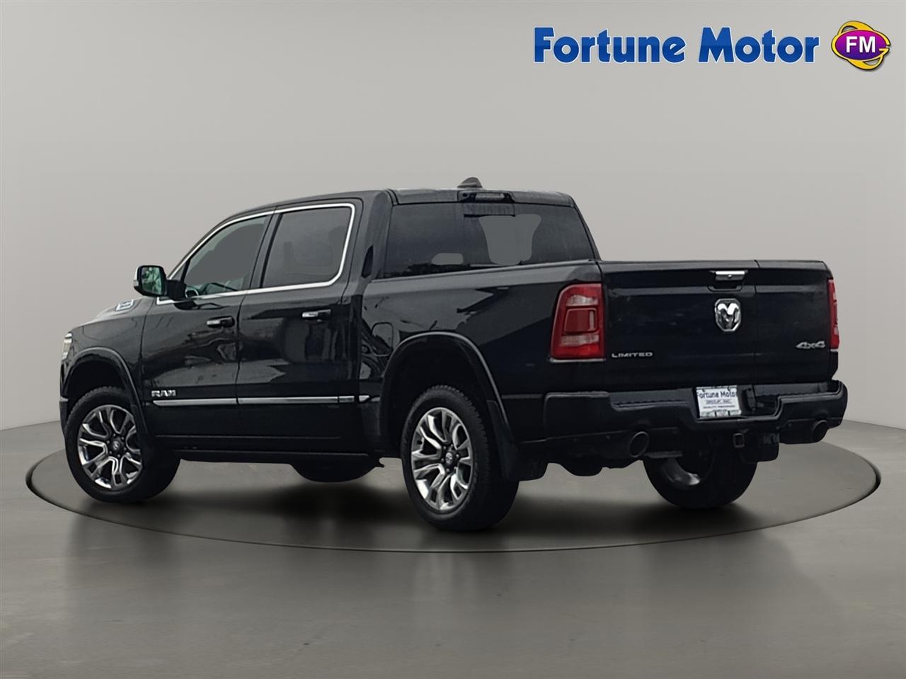 RAM 1500 Limited 4x4 Crew Cab 5'7" Box 2022