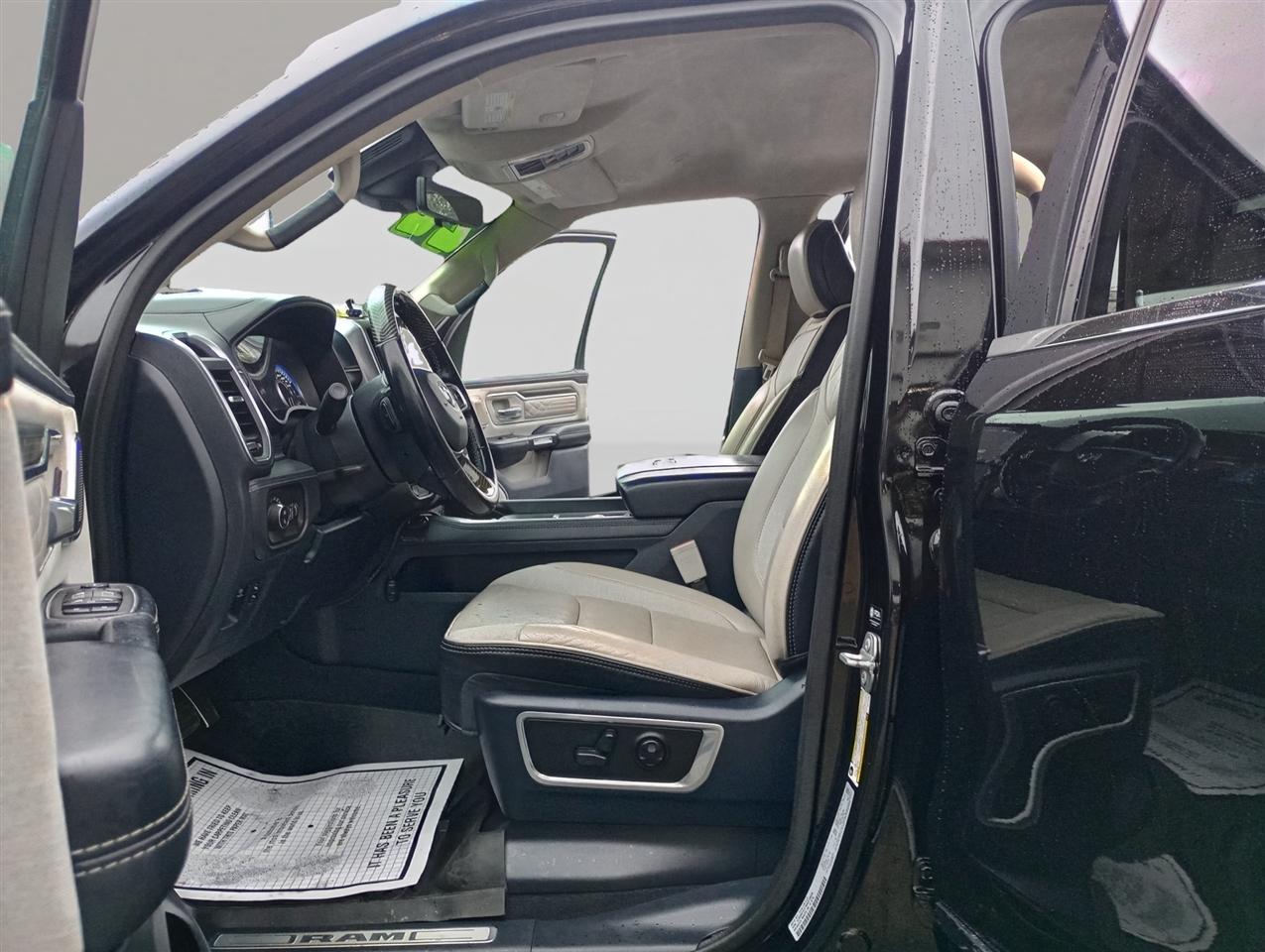 RAM 1500 Limited 4x4 Crew Cab 5'7" Box 2022